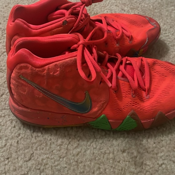 Kyrie nike lucky charms - Picture 3 of 7